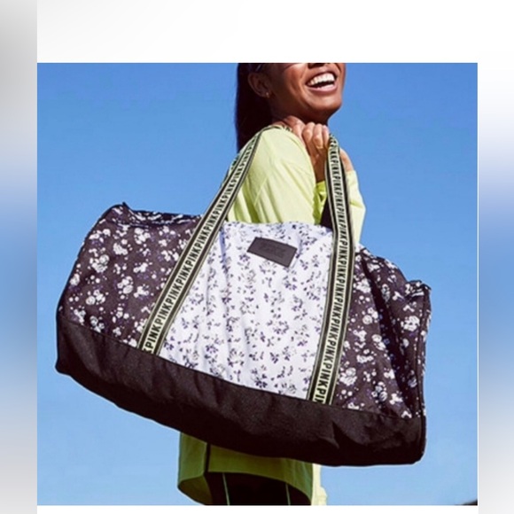 PINK VS Floral duffel bag - Picture 3 of 7